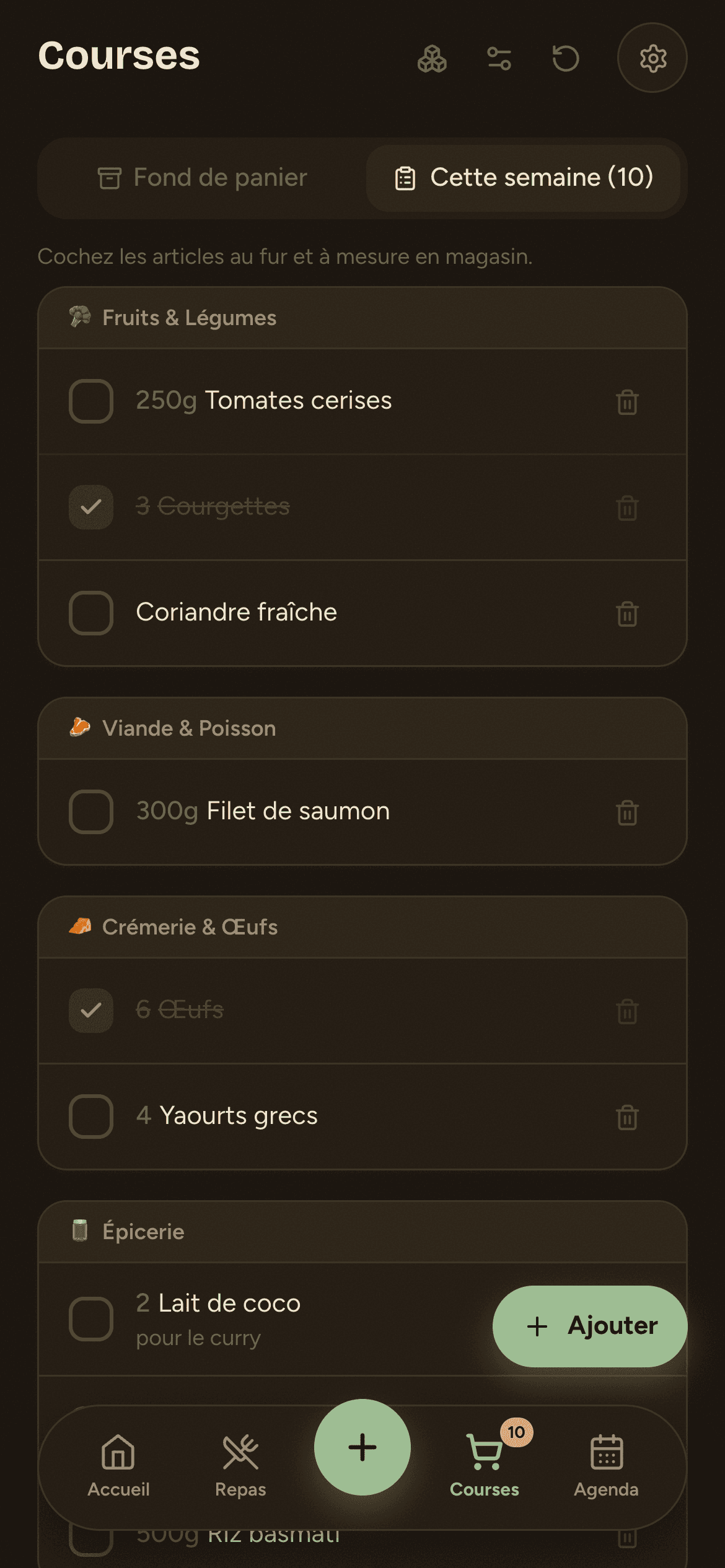 La même liste sur l'autre compte, en thème sombre : mêmes articles cochés